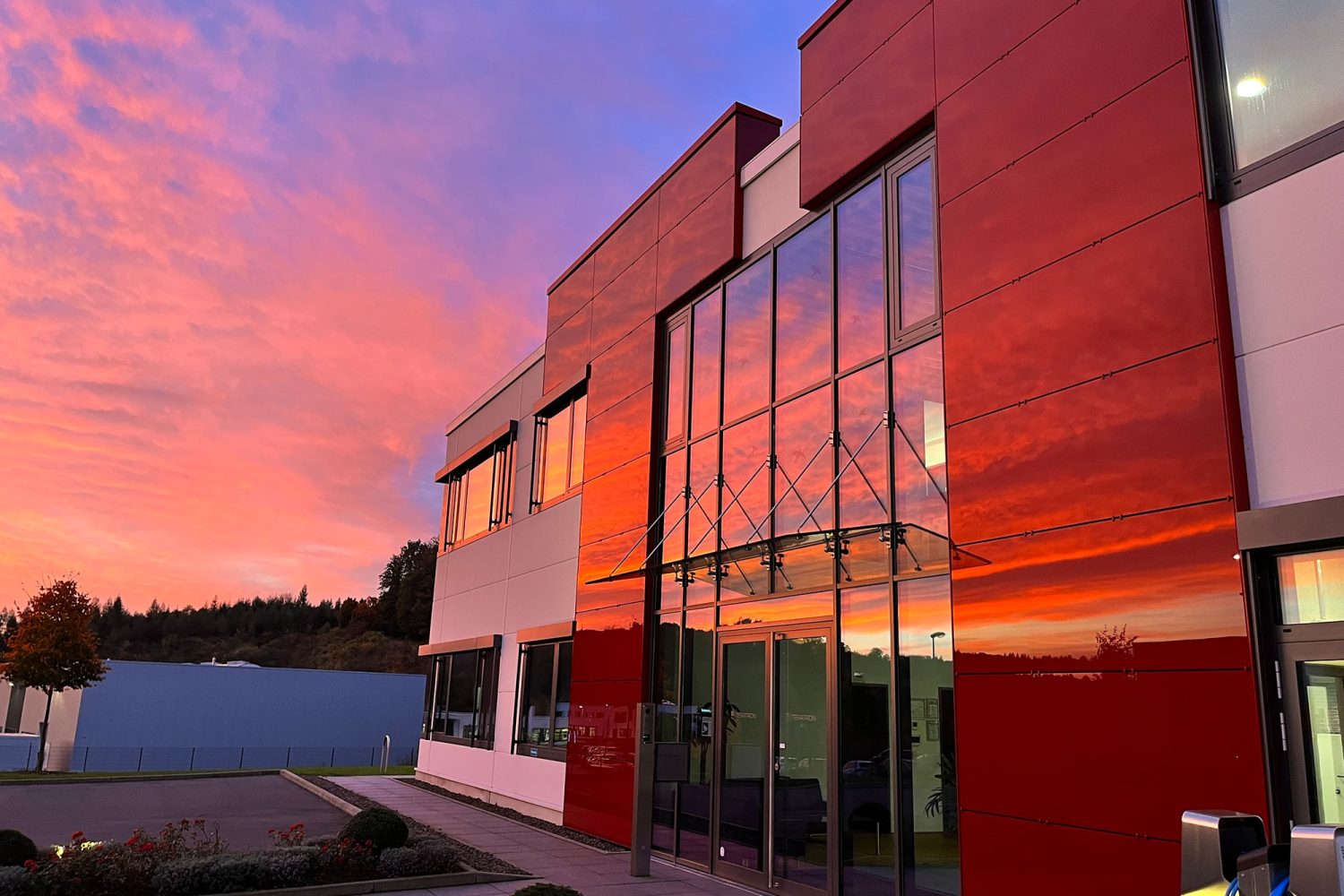 TeraTron-GmbH-Gebäude-Nahaufnahme